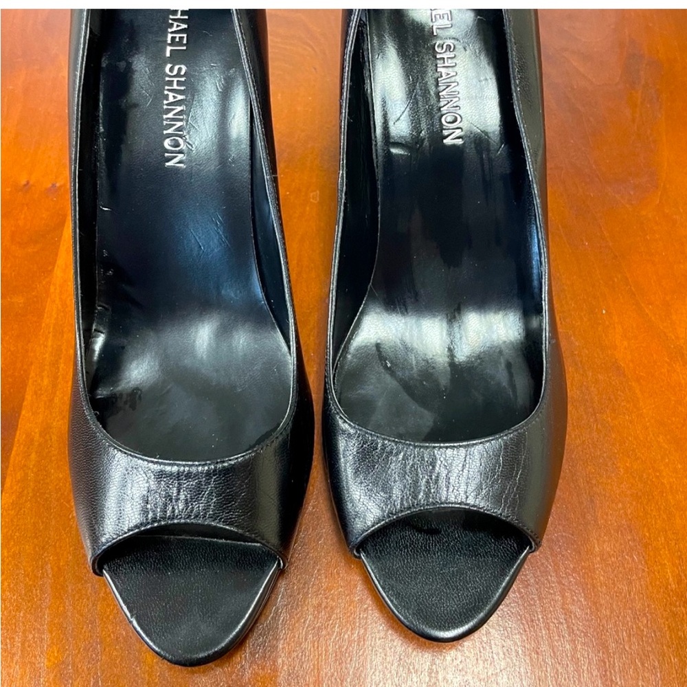 Michael Shannon Black Peep Toe Heels Size 9